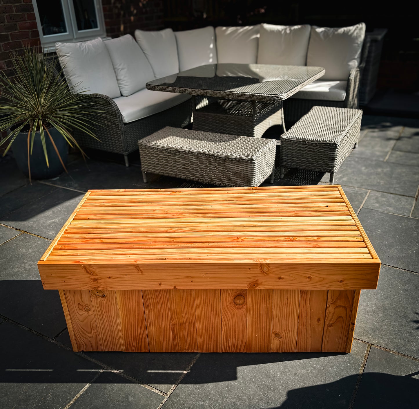 Stow Storage Bench